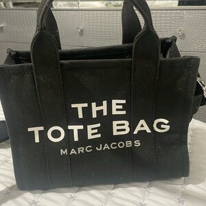 The tote bag